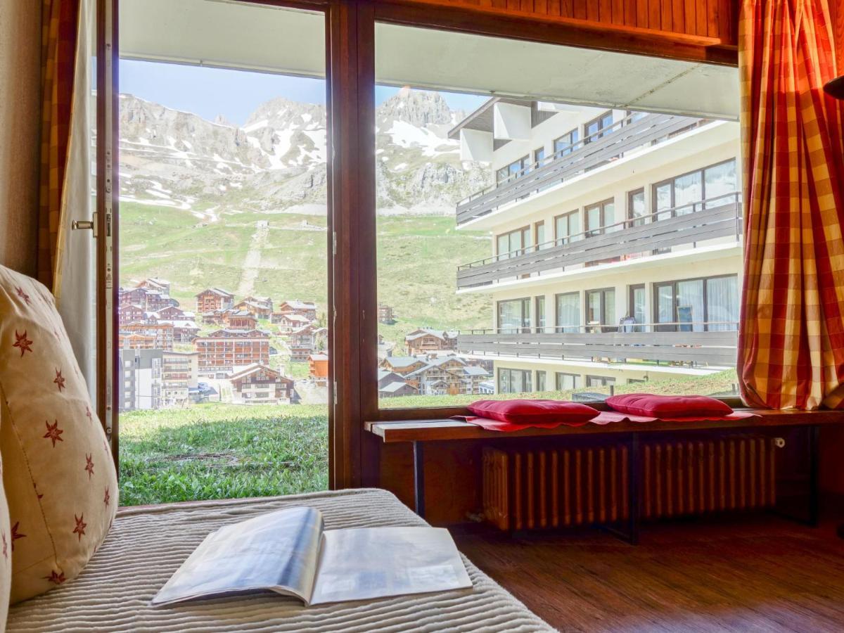 Apartment Apartment Les Pistes - Lavachet-2 By Interhome Tignes