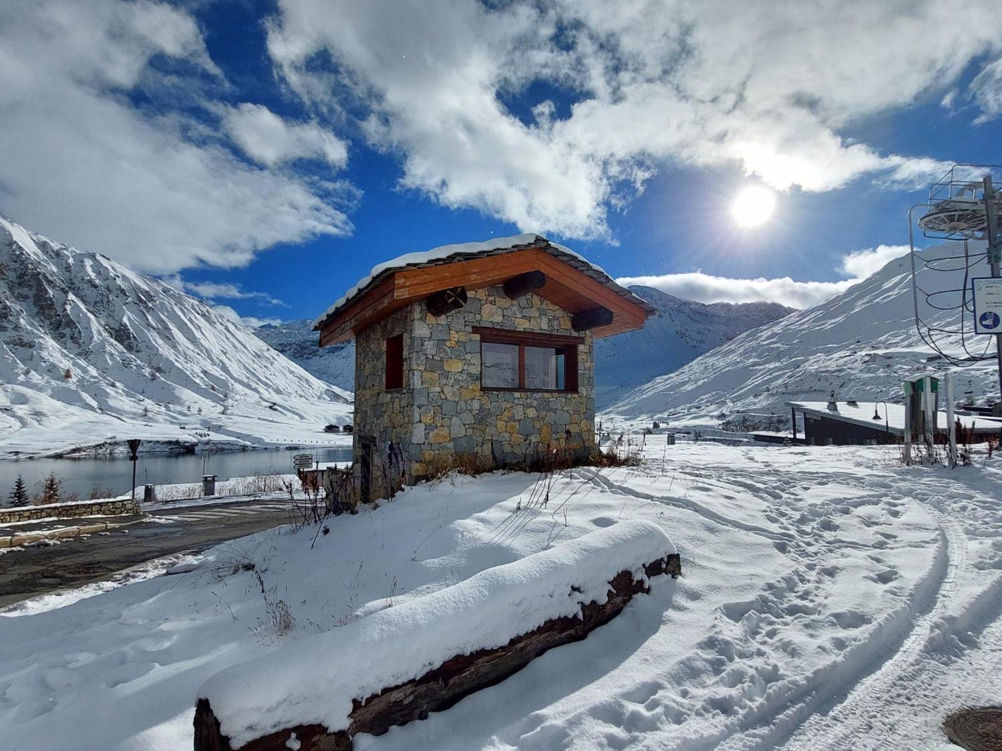 Apartment Apartment Les Pistes - Lavachet-2 By Interhome